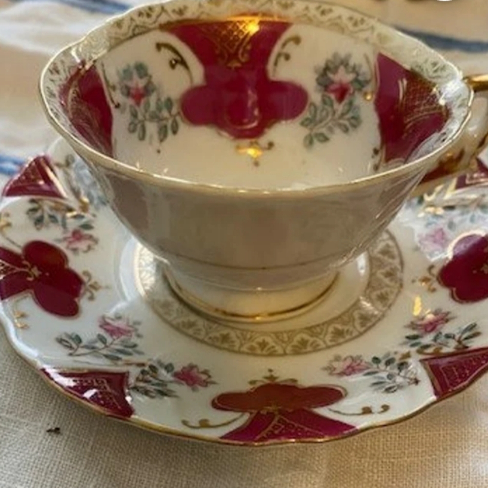Ucagco Ocupied Japan Tea Cup and Saucer.
